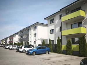 Apartament 3 camere spatios,utilat modern 2 bai,balcon ,zona Triajului — miniatura 5