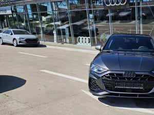 Audi Altele s3-sportback Automată 333 HP Benzină
