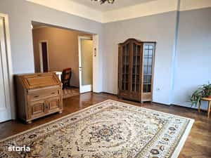 Apartament cu 3 camere în vilă interbelică, de renovat - comision 0%! — miniatura 5
