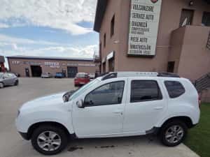 Dacia Duster , An 2018 , AUTOMAT , 1,5D , 7900€ — miniatura 3