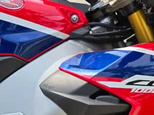 Honda CBR 1000RR SP1 SC 77 — miniatura 7