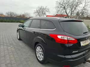 Ford Focus Titanium — miniatura 3