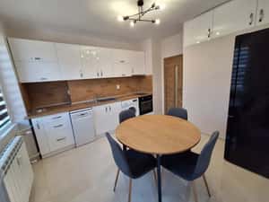 De inchiriat apartament 2 camere in zona Gheorghe Lazar — miniatura 3