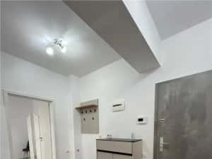 Apartament cu doua camere, Coresi Tractorul, Brasov — miniatura 3