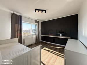Apartament modern,decomandat, etaj intermediar, Intre Lacuri