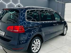 Volkswagen Sharan 2012 2.0D E5 Automată 140 HP Diesel — miniatura 4