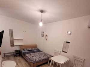 Proprietar,inchiriez garsoniera in zona Piata ALBA IULIA — miniatura 2