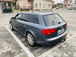 Audi A4-B7  2.0 TDI  Automat  S-line interior/exterior — miniatura 4