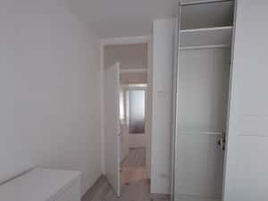 Inchiriez apartament 2 camere Podgoria - zona bancilor — miniatura 5