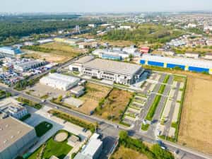 Filmare cu drona profesionala – imobiliare, constructii, evenimente — miniatura 6