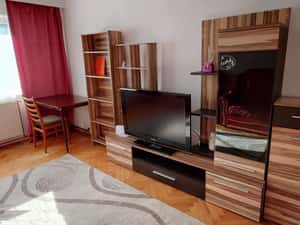 Inchiriez apartament 3 camere PITESTI