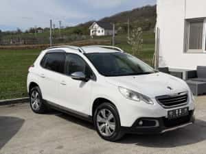 Peugeot 2008 Allure Automat — miniatura 7