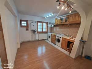 Apartament 2 camere Zona BCR - Cuza Voda - 55 mp — miniatura 3