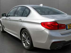 BMW 520 Automată 184 HP Benzină — miniatura 2