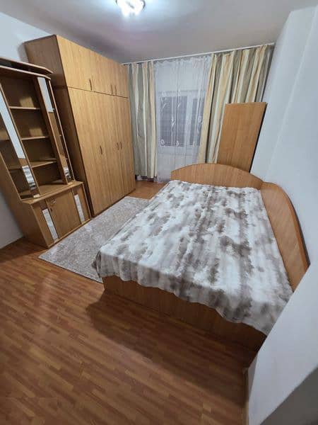 Garsoniera Pitesti de inchiriqt — fotografie 1 din 6