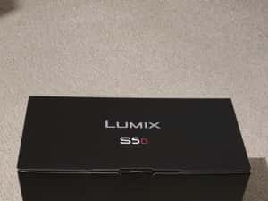 Aparat Foto Panasonic LUMIX  S5D (body S5D si obiectiv 18 - 40 mm) — miniatura 9