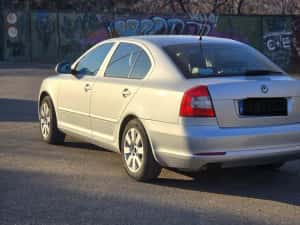 Skoda Octavia 1.4 tsi DSG — miniatura 10