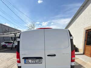 Mercedes Vito 114 CDi Furgon — miniatura 3
