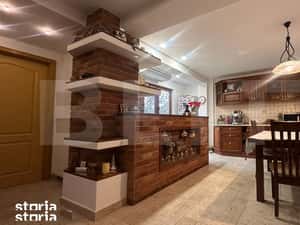 Apartament 3 dormitoare, renovat si mobilat complet, etaj 1, Centru — miniatura 2