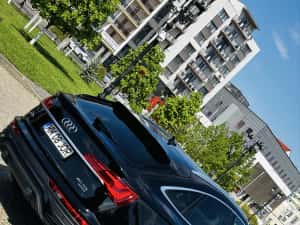 Audi Q5 Sport  Anul 2023 — miniatura 7