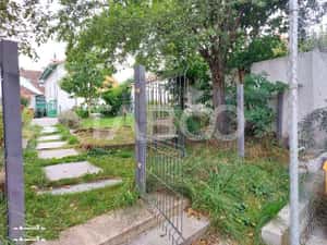 Apartament de vanzare 105 mp 3 camere curte 340 mp in acte Cisnadie — miniatura 1