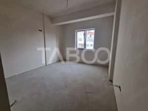 Apartament decomandat 3 camere 2 bai 83 mpu 2 balcoane Sibiu Rahovei — miniatura 9