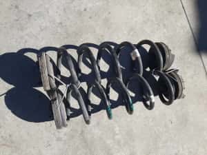 set arcuri auto spate 2.0 tdi deu audi a4 b9 8w berlina 2018 8w0511115ea — miniatura 2