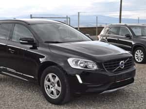 Volvo XC60 2.0D 4X2 AUTOMATA — miniatura 2