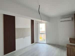 UNIVERSITATE -CAMPUS ! 3 CAMERE LUX , 2BAI ,bloc cărămidă , fațadă — miniatura 6
