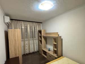 Antiaeriana 3/4, mobilat, utilat, centala proprie, AC, renovat — miniatura 4