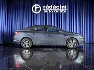 Renault Megane 2023 - 15.000 EUR - Second hand — miniatura 5