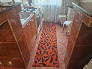 Ap 2 cam, etaj2 , decomandat,utilat,balcon,centrala, zona Spiru Haret — miniatura 10