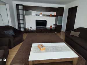 Apartament cu 2 camere pentru inchiriat — miniatura 6