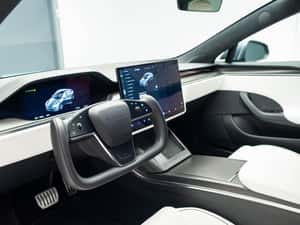 Tesla Model S Plaid 1020 CP — miniatura 2