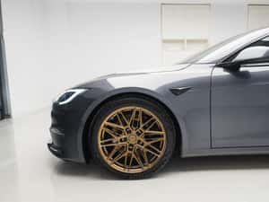 Tesla Model S Plaid 1020 CP — miniatura 7