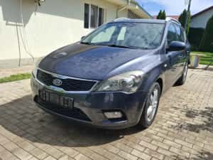 Kia Ceed Sw 1,4 benzină 2012