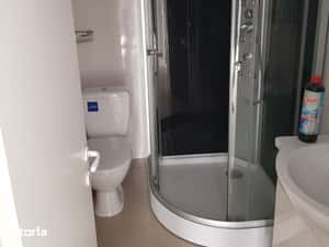 Apartament cu 2 camere, balcon și lift — miniatura 4