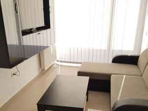 Apartament cu 2 camere, balcon și lift — miniatura 6