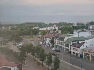 Apartament 3 camere, doua balcoane , central Pitesti — miniatura 4