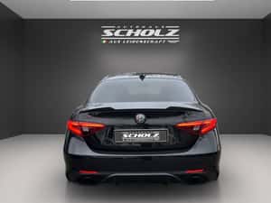 Alfa Romeo Giulia - 2022, 33.998 km, Diesel — miniatura 5