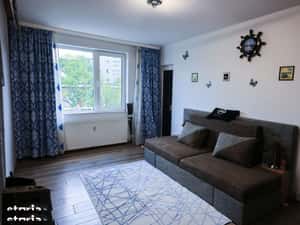 Apartament 2 camere Crangasi - bloc 1982, centrala proprie — miniatura 3