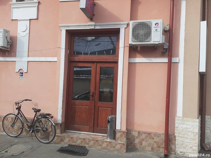 Închiriez Spațiu comercial 50mp, central, Str. M. Kogalniceanu, nr.65 — fotografie 1 din 2