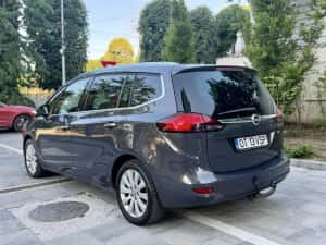 Opel Zafira 2014/7locuri/2.0 — miniatura 3