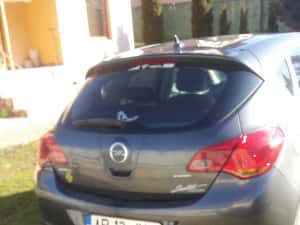 OPEL ASTRA J  1700 cm diesel — miniatura 3