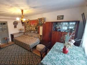 Casa modesta cu teren generos, zona Magura, — miniatura 2