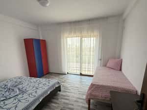 Inchiriez camere angajati/muncitori  Eforie Nord aproape de centru — miniatura 5