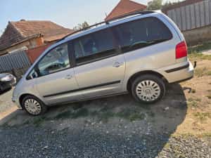 Seat alhambra 2009 — miniatura 4