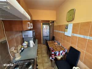 Apartament cu 2 camere, zona Rogerius — miniatura 6