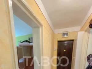 De vanzare apartament 3 camere cartier Gheorgheni zona retrasa — miniatura 4