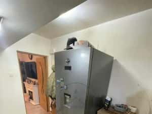 Apartament modern cu 2 camere, zonă centrală — miniatura 2